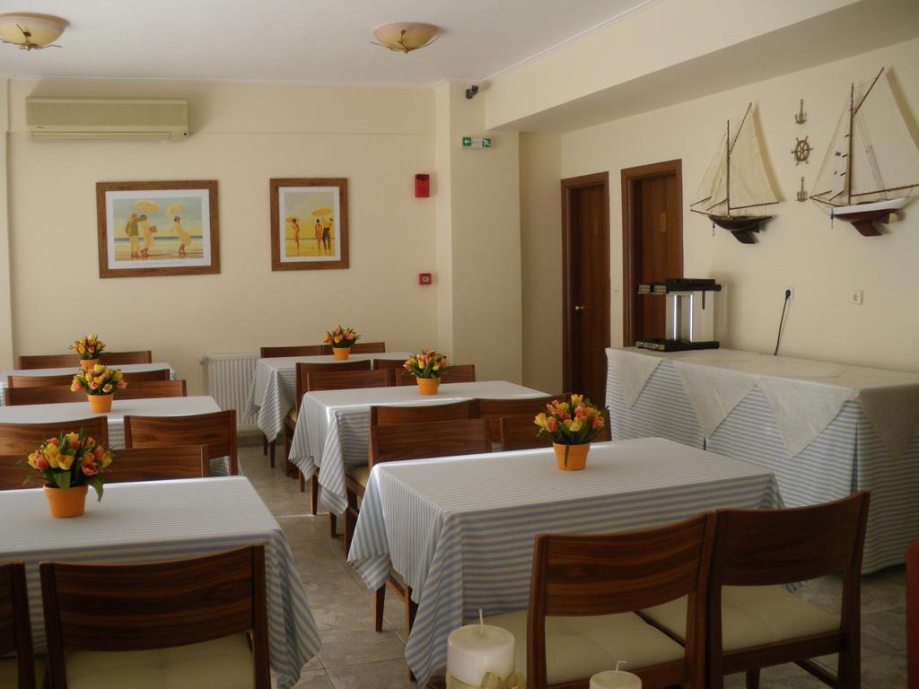 Hotel Naias Paralia Katerinis Bagian luar foto